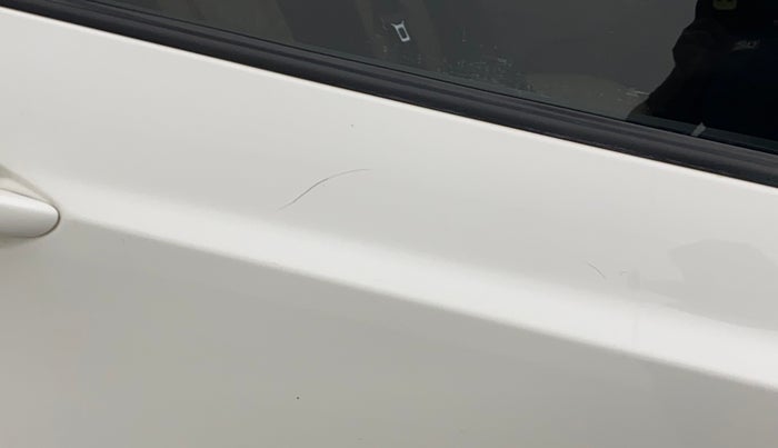 2016 Hyundai Xcent SX 1.2, Petrol, Manual, 57,043 km, Right rear door - Minor scratches