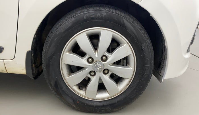2016 Hyundai Xcent SX 1.2, Petrol, Manual, 57,043 km, Right Front Wheel
