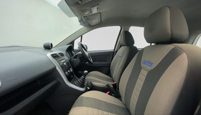 2014 Maruti Ritz ZXI, Petrol, Manual, 60,259 km, Right Side Front Door Cabin