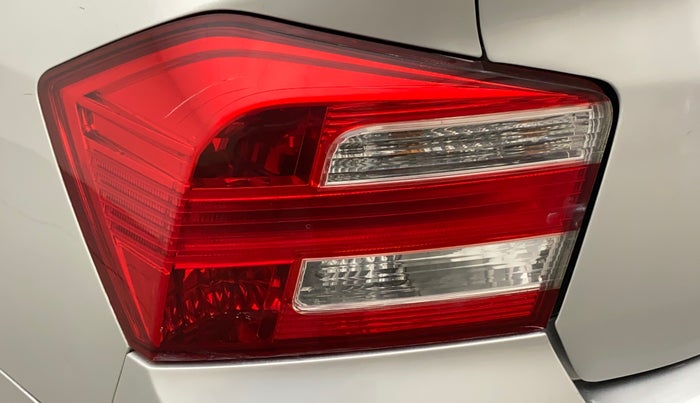2012 Honda City 1.5L I-VTEC V MT, Petrol, Manual, 98,614 km, Left tail light - Minor scratches