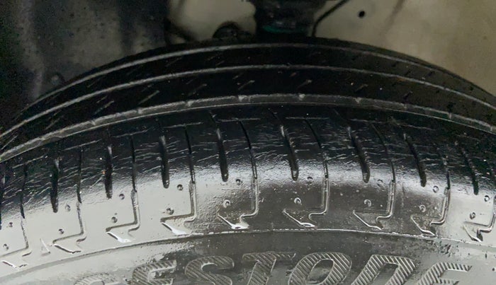2017 Maruti IGNIS ZETA 1.2 K12, Petrol, Manual, 15,561 km, Left Front Tyre Tread