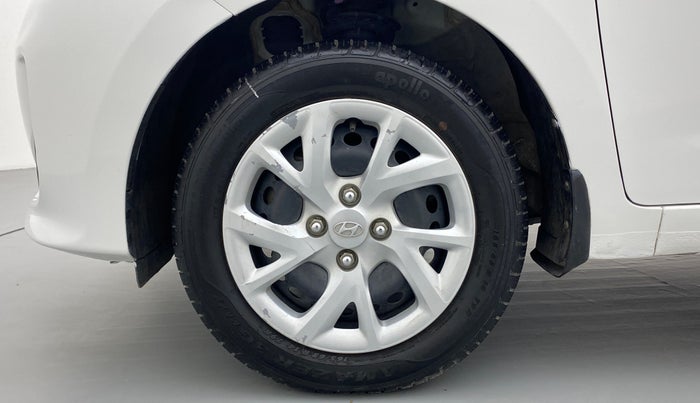 2017 Hyundai Grand i10 SPORTZ 1.2 KAPPA VTVT, Petrol, Manual, 13,765 km, Left Front Wheel