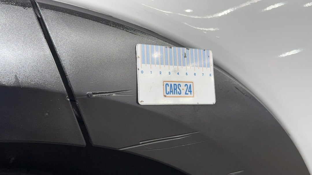 Mud guard Rear RHS Scratch