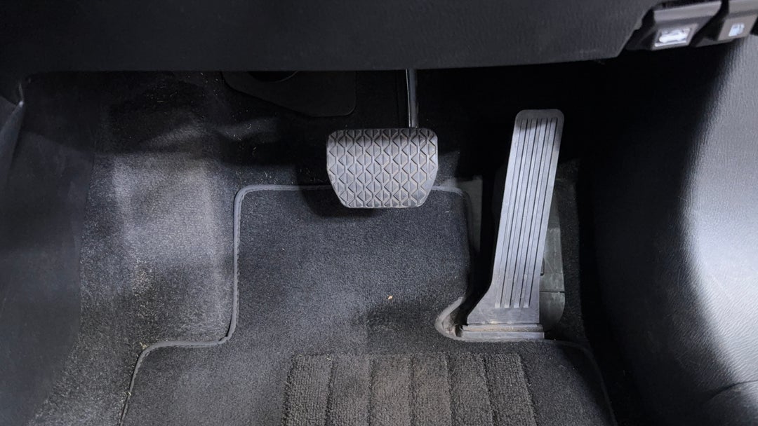 Pedals and Footmat