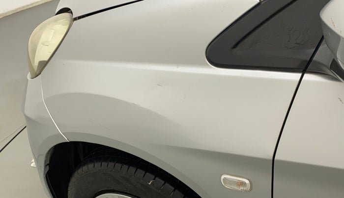 2013 Honda Amaze 1.2L I-VTEC S, Petrol, Manual, 42,690 km, Left fender - Minor scratches