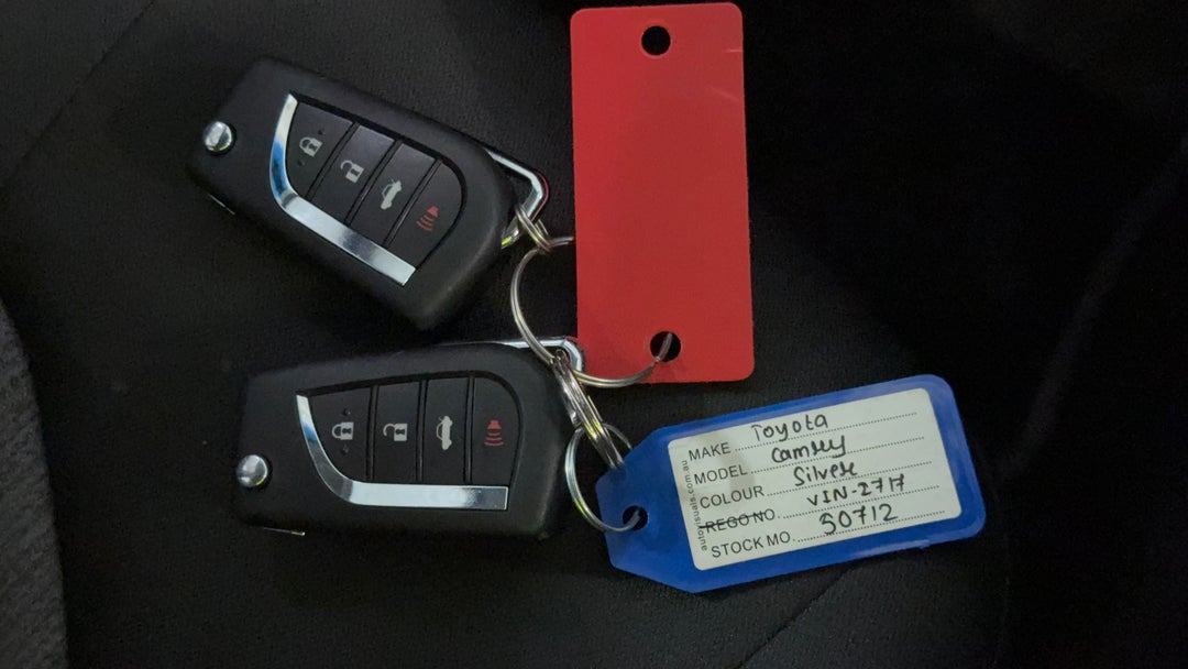 2022 Toyota Camry Ascent, Automatic, 21830 km, Key Close-up