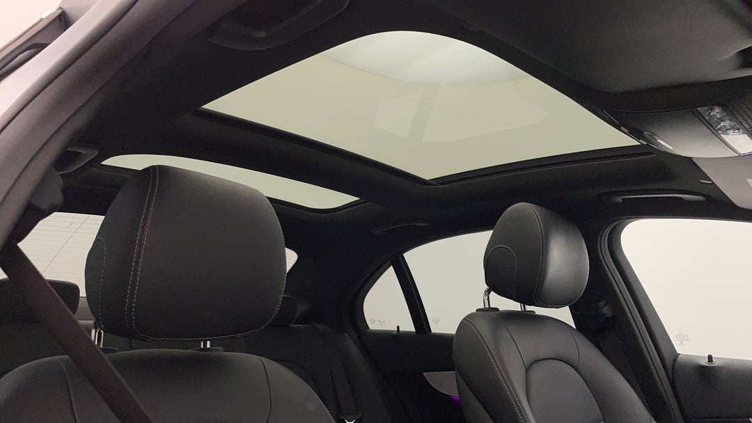 Interior Sunroof/Moonroof