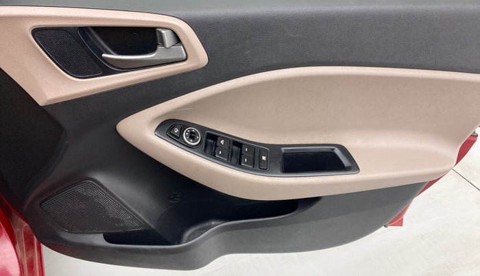 2016 Hyundai Elite i20 ASTA 1.2 (O), Petrol, Manual, 51,903 km, Driver Side Door Panels Control