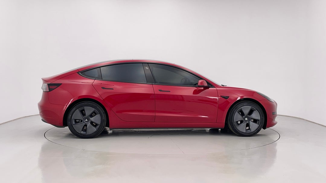 2021 Tesla Model 3 Standard Range Plus RWD, Automatic, 45634 km, Right Side View