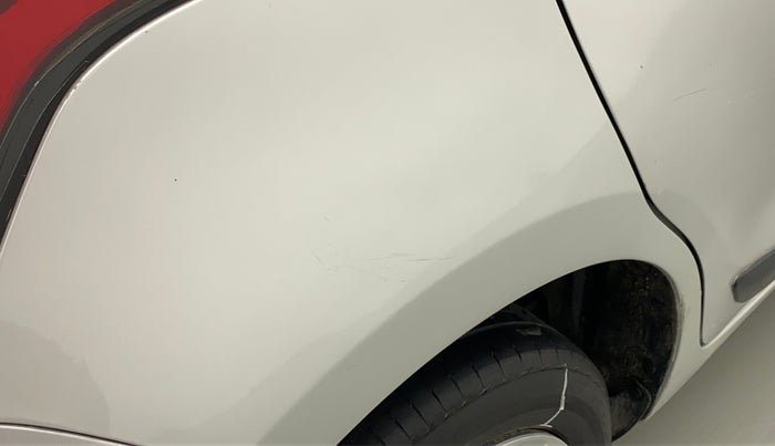 2019 Maruti Swift VXI, Petrol, Manual, 30,281 km, Right quarter panel - Minor scratches