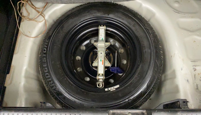 2019 Maruti Swift VXI, Petrol, Manual, 30,281 km, Spare Tyre