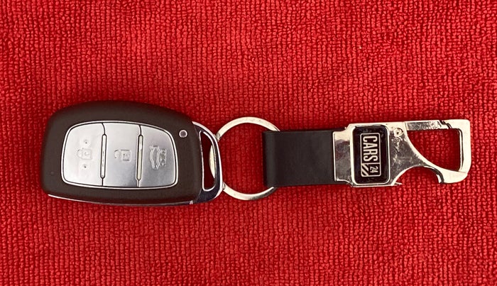 2014 Hyundai Xcent SX 1.2 OPT, Petrol, Manual, 63,875 km, Key Close Up