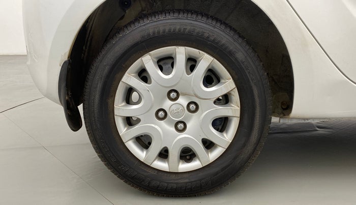 2010 Hyundai i20 MAGNA O 1.2, Petrol, Manual, 74,961 km, Right Rear Wheel