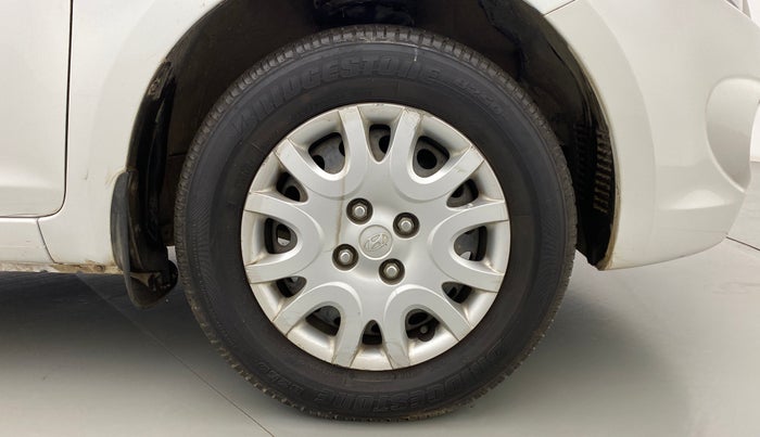 2010 Hyundai i20 MAGNA O 1.2, Petrol, Manual, 74,961 km, Right Front Wheel