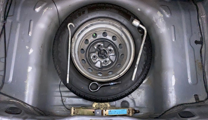 2017 Hyundai Eon ERA PLUS, Petrol, Manual, 61,694 km, Spare Tyre