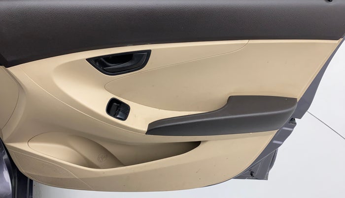 2017 Hyundai Eon ERA PLUS, Petrol, Manual, 61,694 km, Driver Side Door Panels Control