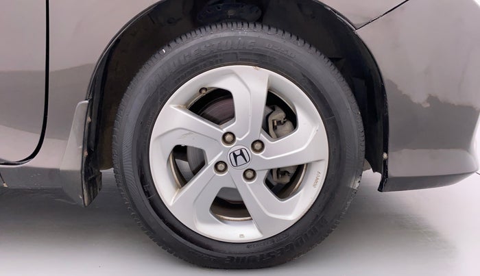 2016 Honda City V MT PETROL, Petrol, Manual, 72,154 km, Right Front Wheel