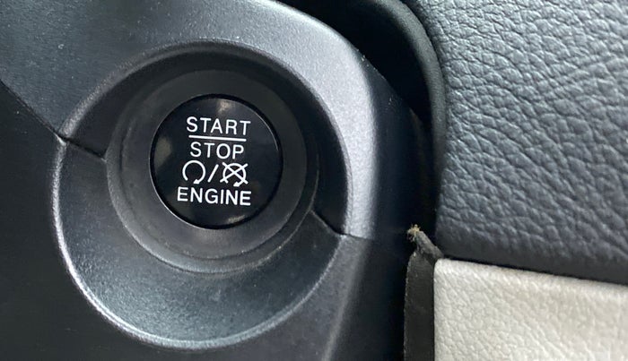 2018 Jeep Compass LIMITED PLUS PETROL AT, Petrol, Automatic, 60,466 km, Keyless Start/ Stop Button