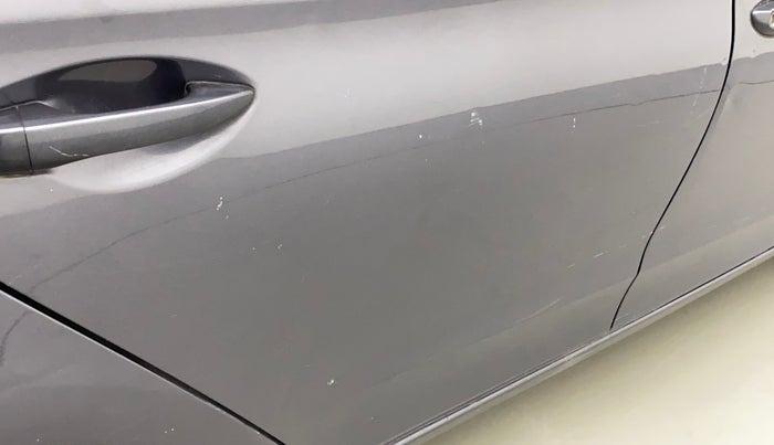 2017 Hyundai Elite i20 MAGNA EXECUTIVE 1.2, CNG, Manual, 58,991 km, Right rear door - Slightly dented