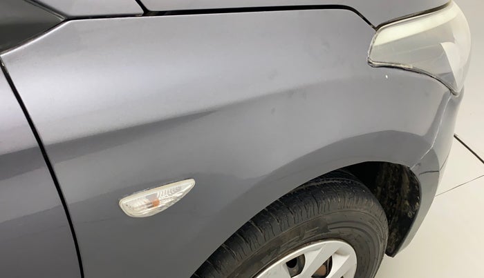 2017 Hyundai Elite i20 MAGNA EXECUTIVE 1.2, CNG, Manual, 58,991 km, Right fender - Paint has minor damage