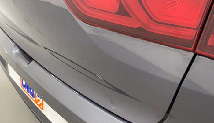 2017 Hyundai Elite i20 MAGNA EXECUTIVE 1.2, CNG, Manual, 58,991 km, Dicky (Boot door) - Slightly dented
