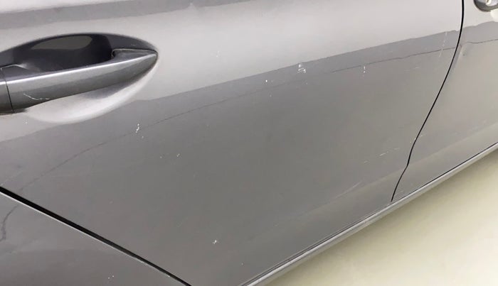 2017 Hyundai Elite i20 MAGNA EXECUTIVE 1.2, CNG, Manual, 58,991 km, Right rear door - Minor scratches