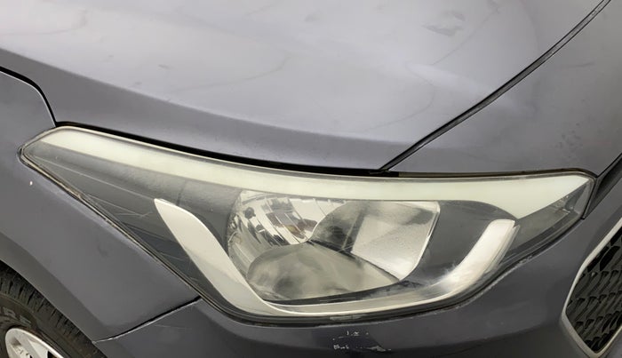 2017 Hyundai Elite i20 MAGNA EXECUTIVE 1.2, CNG, Manual, 58,991 km, Right headlight - Minor scratches