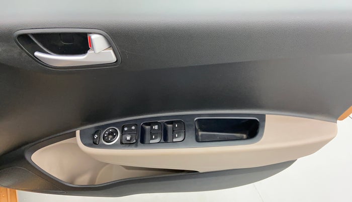 2016 Hyundai Grand i10 SPORTZ 1.2 KAPPA VTVT, Petrol, Manual, 12,591 km, Driver Side Door Panels Control