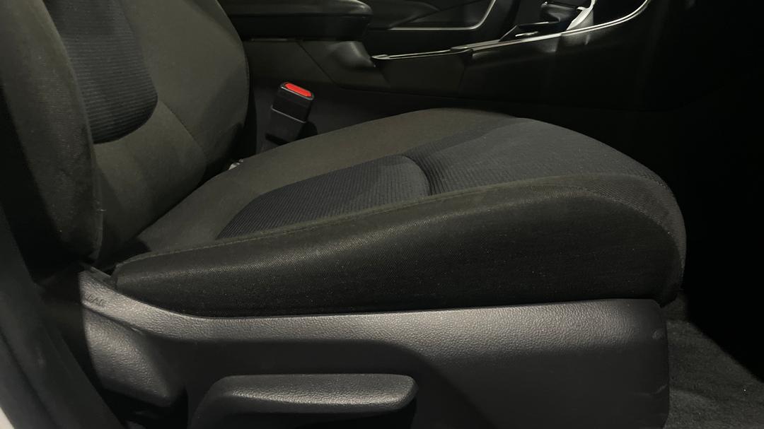 2023 Toyota RAV4 Gx (AWD) Hybrid, Automatic, 56913 km, Drivers Side Adjustment Panel