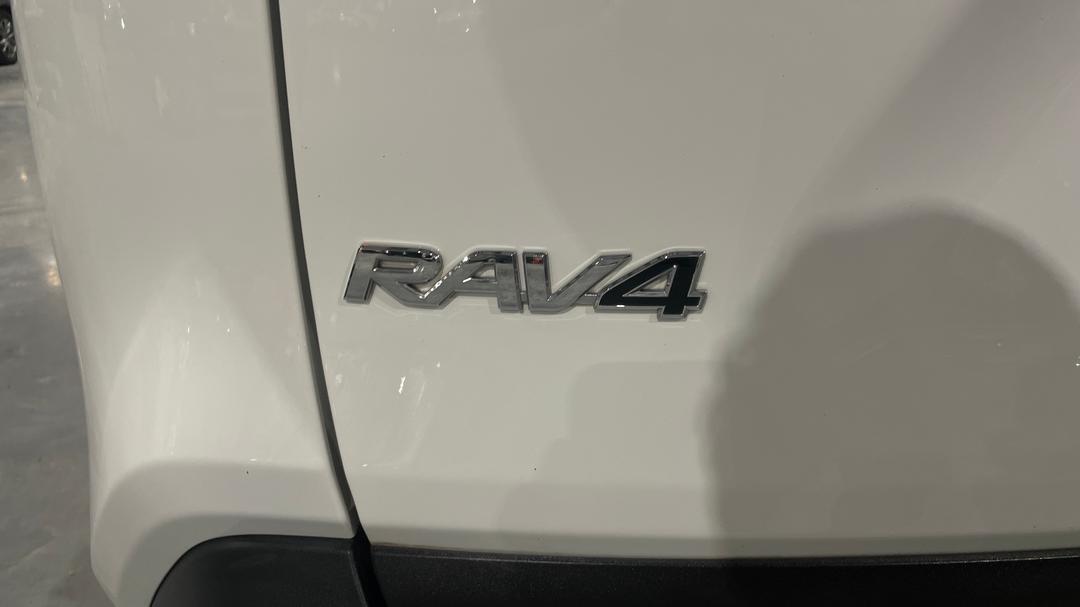 2023 Toyota RAV4 Gx (AWD) Hybrid, Automatic, 56913 km, Badge (Boot Left Side)