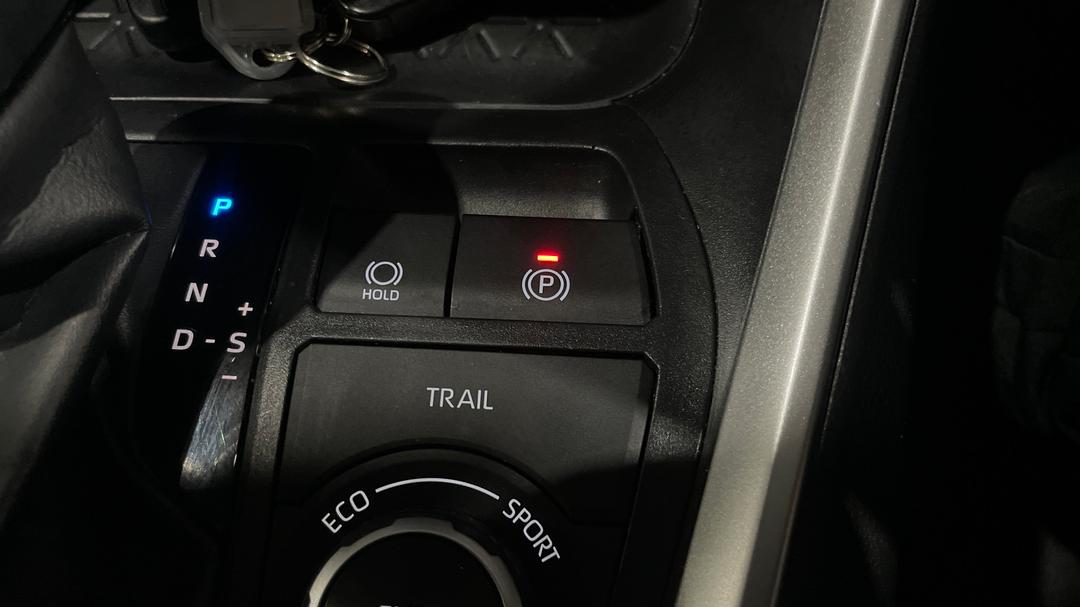 2023 Toyota RAV4 Gx (AWD) Hybrid, Automatic, 56913 km, Handbrake
