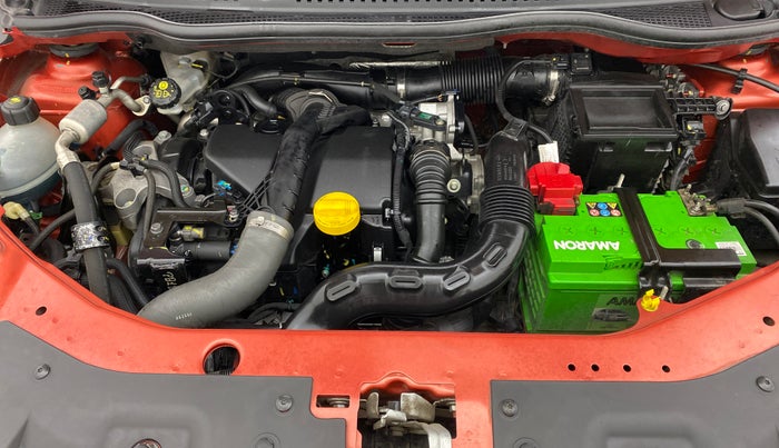 2018 Renault Captur RXT Diesel Dual Tone, Diesel, Manual, 44,857 km, Open Bonet
