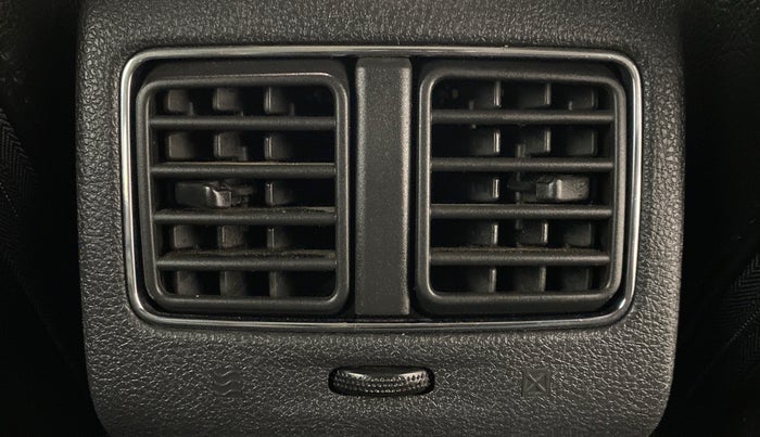 2018 Renault Captur RXT Diesel Dual Tone, Diesel, Manual, 44,857 km, Rear AC Vents