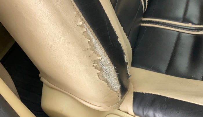 2018 Toyota YARIS J CVT, Petrol, Automatic, 24,977 km, Driver seat - Cover slightly torn