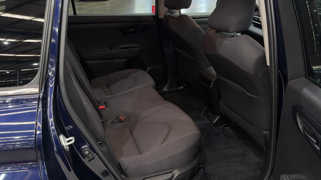 2022 Toyota Kluger Gx Hybrid AWD, Automatic, 57567 km, Right Side Rear Door Cabin View