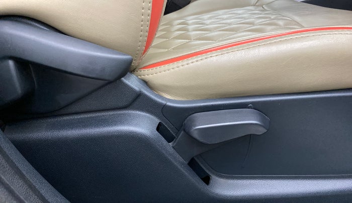 2018 Ford Ecosport 1.5 TITANIUM TI VCT, Petrol, Manual, 36,742 km, Driver Side Adjustment Panel