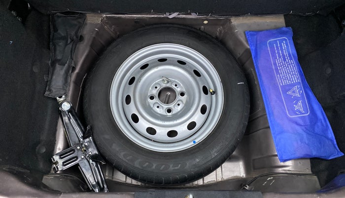 2016 Tata Tiago XZ 1.2 REVOTRON, Petrol, Manual, 22,031 km, Spare Tyre
