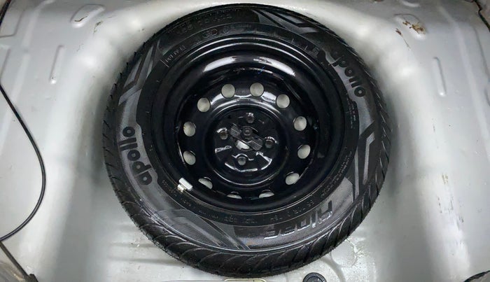 2018 Hyundai Eon MAGNA +, Petrol, Manual, 28,516 km, Spare Tyre