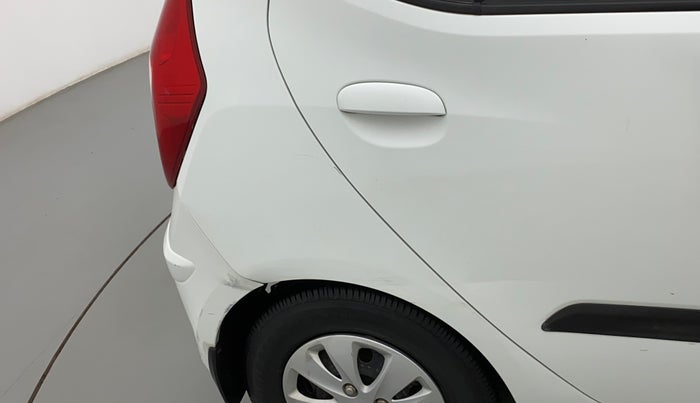 2011 Hyundai i10 MAGNA 1.1, Petrol, Manual, 30,901 km, Right quarter panel - Minor scratches