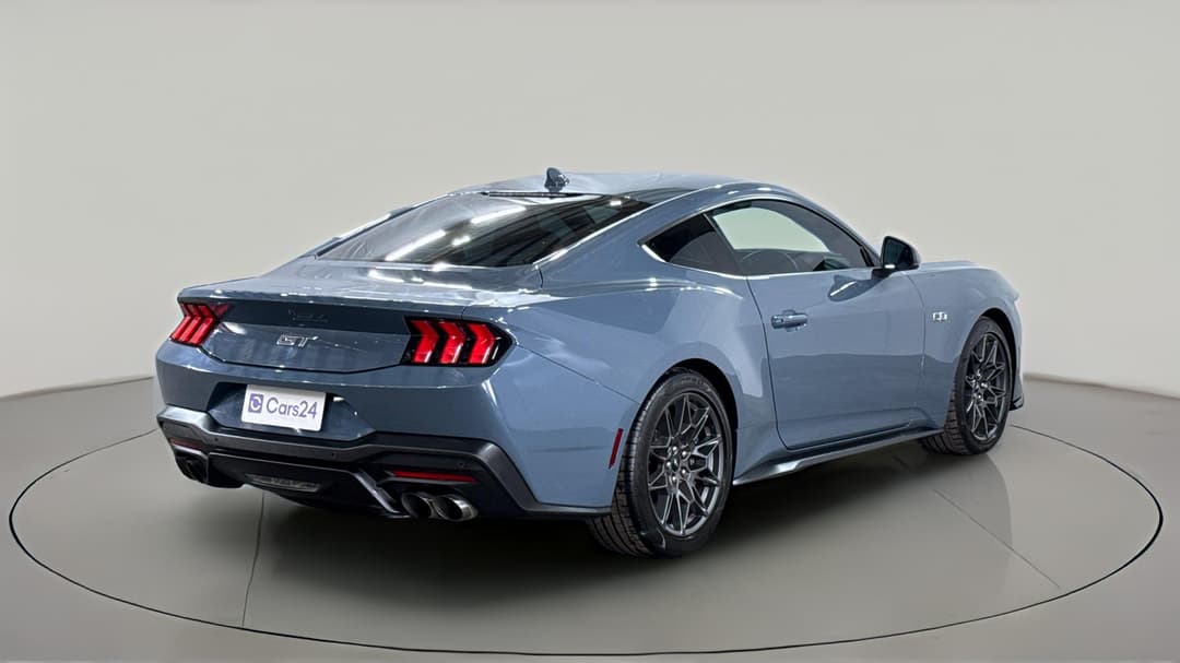 2024 Ford Mustang Gt 5.0 V8, Automatic, 7916 km, Right Back Diagonal (45- Degree) View