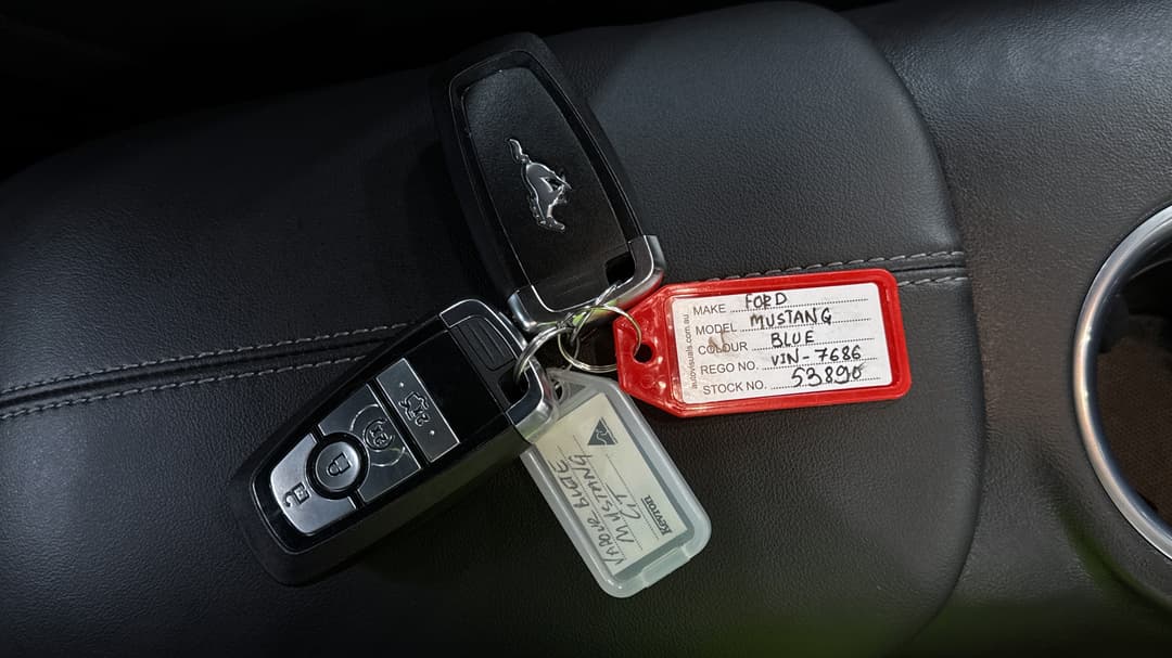 2024 Ford Mustang Gt 5.0 V8, Automatic, 7916 km, Key Close-up