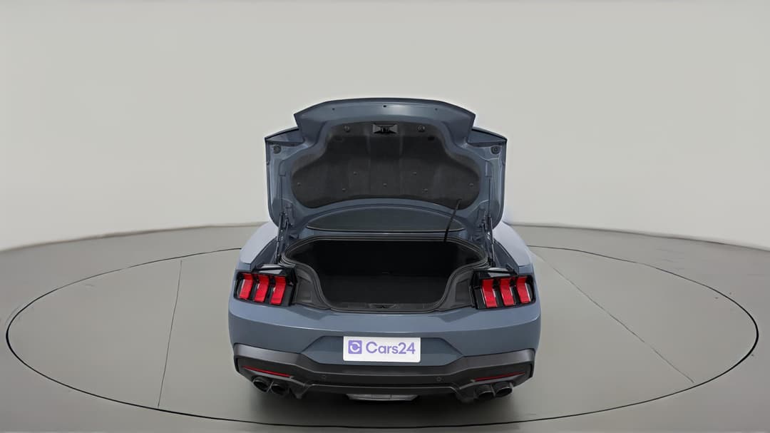 2024 Ford Mustang Gt 5.0 V8, Automatic, 7916 km, Boot Inside View