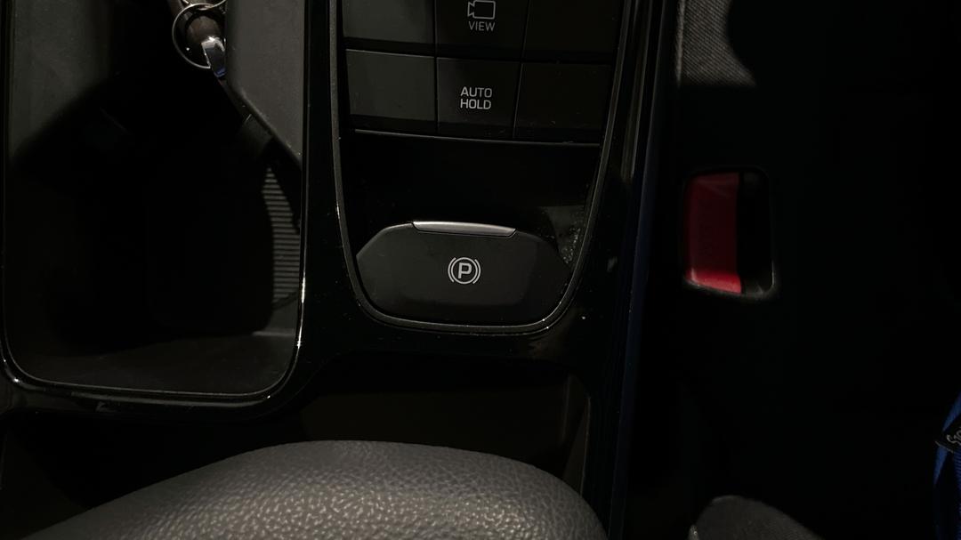 2022 Hyundai Ioniq Electric Elite, Automatic, 35895 km, Handbrake
