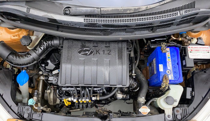 2016 Hyundai Grand i10 MAGNA 1.2 KAPPA VTVT, CNG, Manual, 1,42,420 km, Engine Bonet View