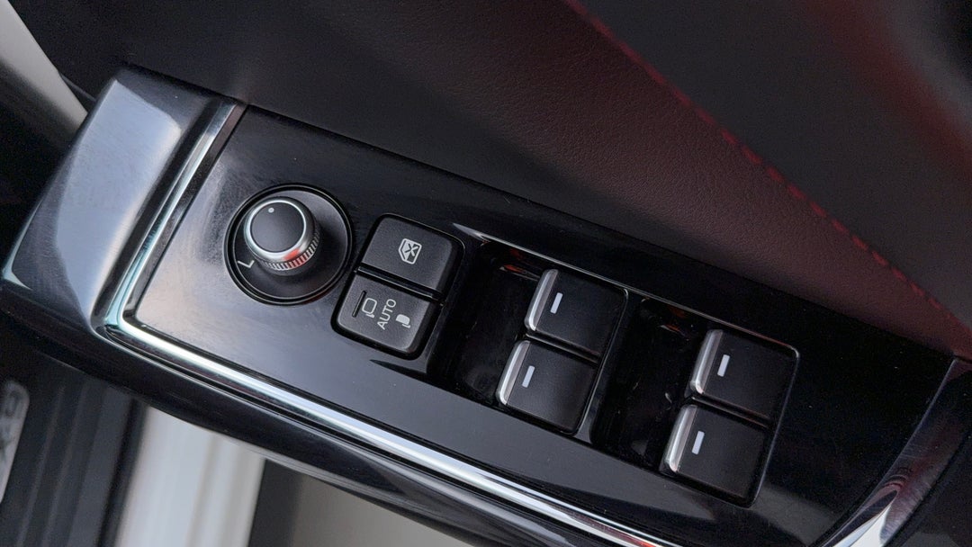 Drivers Side Door Panel Controls