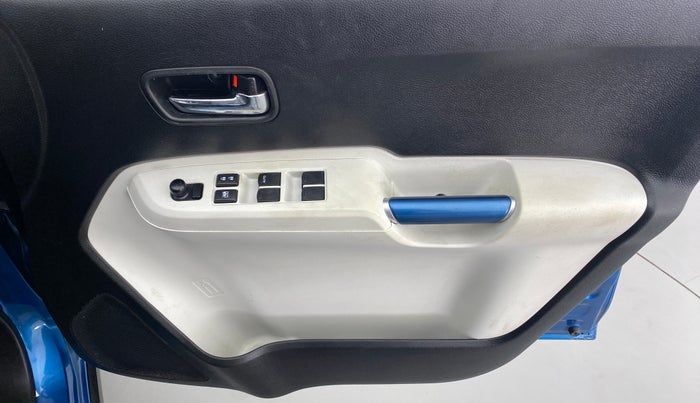 2017 Maruti IGNIS ZETA 1.2 K12 AMT, Petrol, Automatic, 90,264 km, Driver Side Door Panels Control