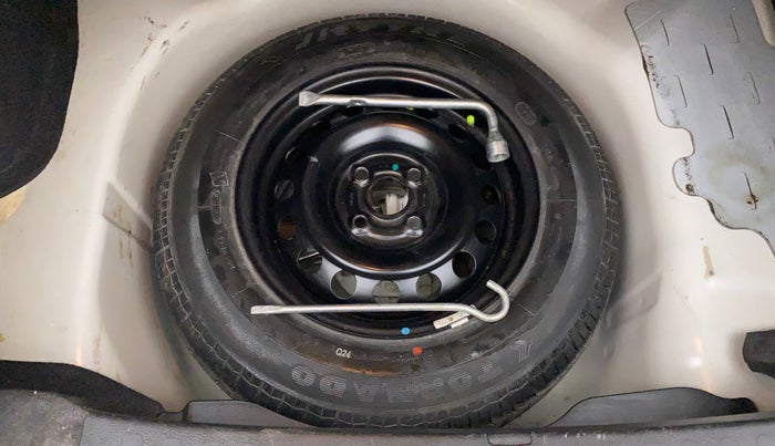 2015 Maruti Swift Dzire VDI ABS, Diesel, Manual, 1,08,268 km, Spare Tyre