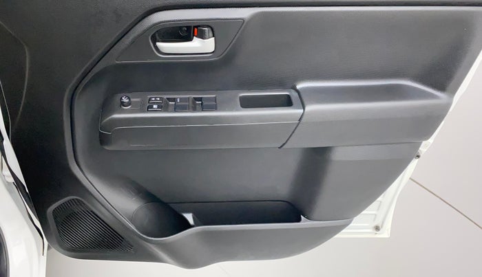 2023 Maruti New Wagon-R ZXI 1.2, Petrol, Manual, 11,054 km, Driver Side Door Panels Control