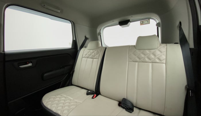 2023 Maruti New Wagon-R ZXI 1.2, Petrol, Manual, 11,054 km, Right Side Rear Door Cabin