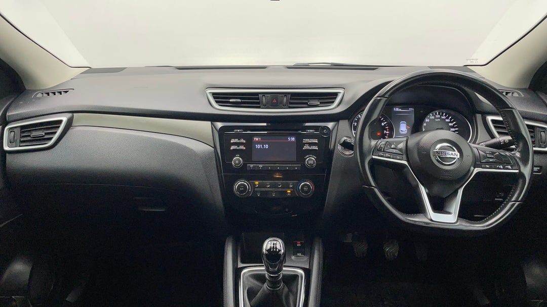 2019 Nissan Qashqai St, Manual, 58783 km, Dashboard View
